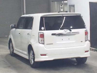 Toyota Corolla Rumion