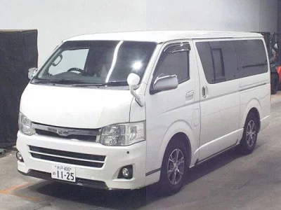 Toyota HiAce Van