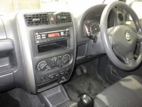 Mazda AZ-OFFROAD лот № 4123 оценка R  с аукциона в Японии 2