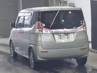 Suzuki SOLIO лот № 4762 оценка 3.5  с аукциона в Японии 1