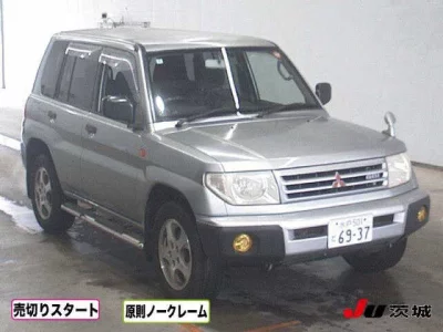 Mitsubishi PAJERO IO