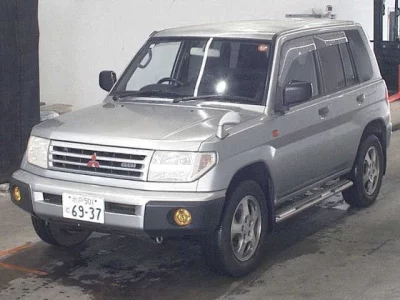 Mitsubishi PAJERO IO