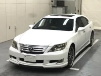 Lexus LS лот № 1046 оценка 3.5  с аукциона в Японии 2