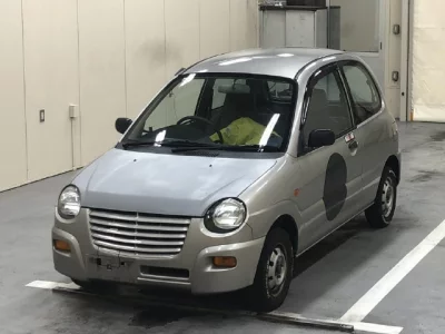 Mitsubishi MINICA  с аукциона в Японии