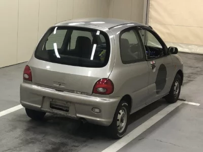 Mitsubishi MINICA  с аукциона в Японии