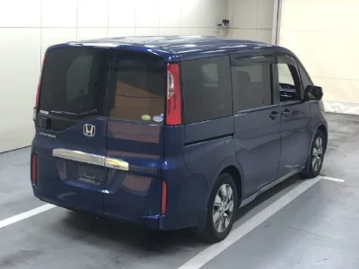 Honda STEP WAGON