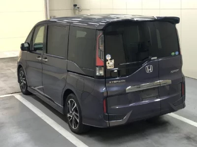 Honda STEP WAGON