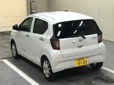Daihatsu MIRA E S