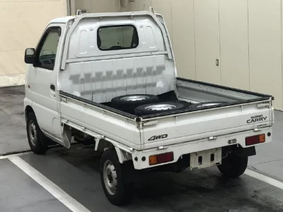 Suzuki CARRY TRUCK  с аукциона в Японии