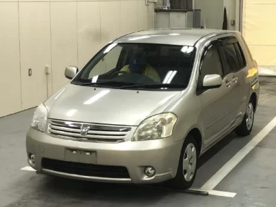 Toyota RAUM