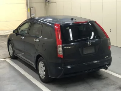 Honda STREAM  с аукциона в Японии