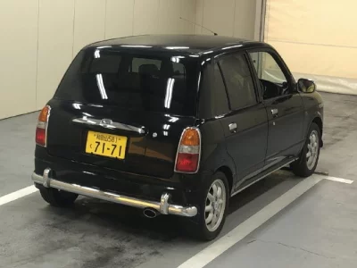 Daihatsu MIRA