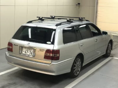 Toyota CROWN ESTATE