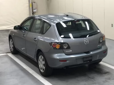 Mazda AXELA  с аукциона в Японии