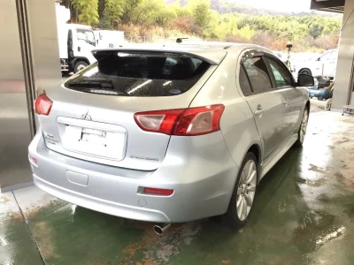 Mitsubishi GALANT FORTIS