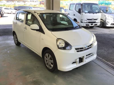 Daihatsu MIRA E S