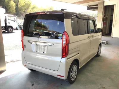 Honda N BOX