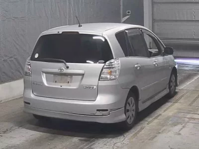 Toyota COROLLA SPACIO