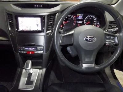 Subaru LEGACY OUTBACK