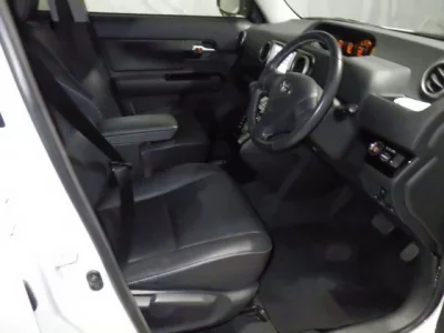 Toyota Corolla Rumion