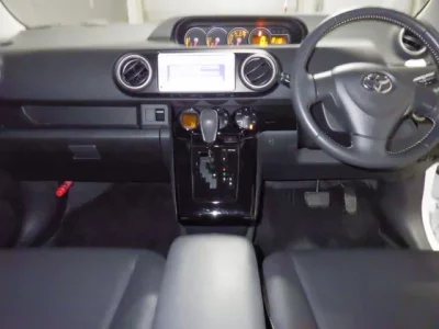 Toyota Corolla Rumion