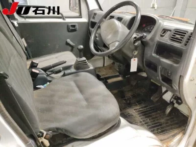 Suzuki CARRY TRUCK  с аукциона в Японии