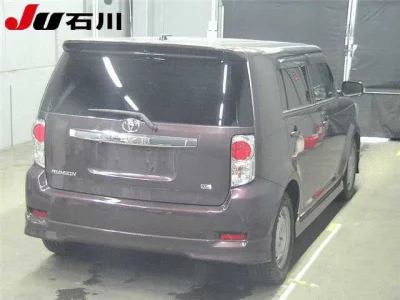 Toyota COROLLA RUMION