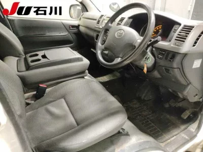 Toyota REGIUS ACE VAN