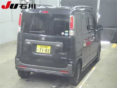Suzuki Spacia Gear