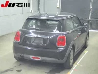BMW MINI лот № 7172 оценка 4  с аукциона в Японии 1