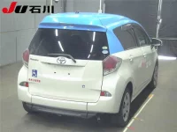Toyota RACTIS лот № 4109 оценка 3.5  с аукциона в Японии 1