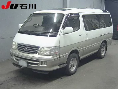 Toyota HIACE  с аукциона в Японии