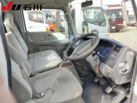 Mazda TITAN лот № 130 оценка 3.5  с аукциона в Японии 2