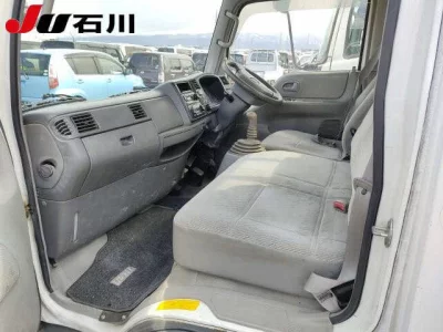 Mazda TITAN  с аукциона в Японии