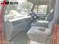 Nissan CONDOR лот № 132 оценка 3.5  с аукциона в Японии 3