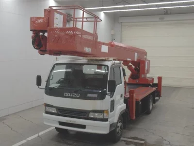 Isuzu JUSTON