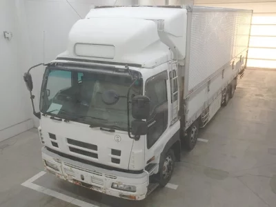 Isuzu TRUCK