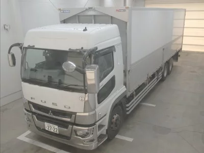 Mitsubishi FUSO TRUCK  с аукциона в Японии