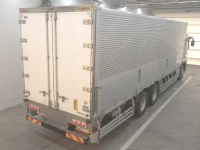 Mitsubishi FUSO TRUCK  с аукциона в Японии