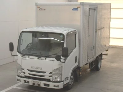 Isuzu ELF