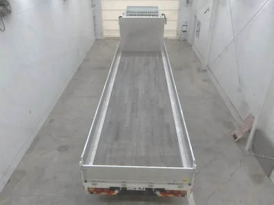 Mitsubishi FUSO TRUCK  с аукциона в Японии