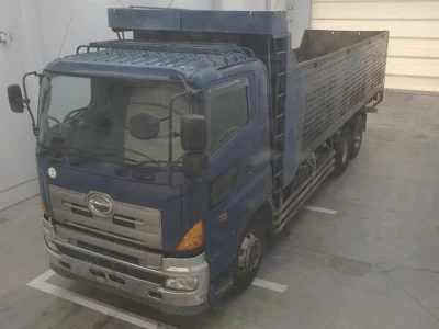 Hino TRUCK