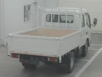 Hino DUTRO лот № 6064 оценка 3.5  с аукциона в Японии 1