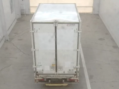 Toyota DYNA  с аукциона в Японии