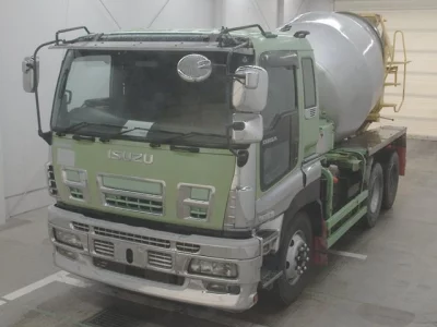 Isuzu TRUCK