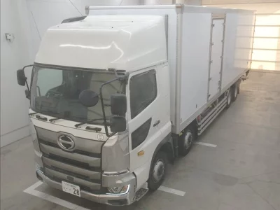 Hino TRUCK