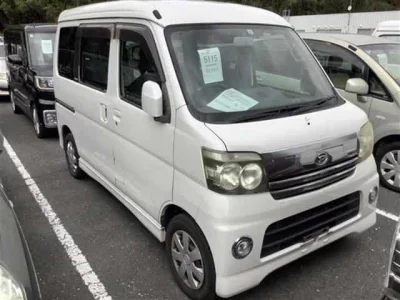 Daihatsu Atrai Wagon