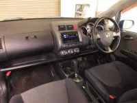 Honda FIT лот № 4013 оценка 3  с аукциона в Японии 2