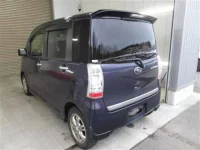 Subaru LUCRA лот № 4027 оценка 3  с аукциона в Японии 1