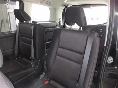 Nissan SERENA  с аукциона в Японии